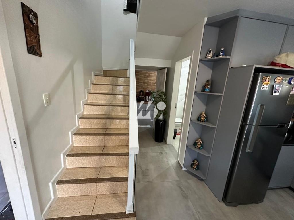 Casa em Alto Aririú, Palhoça. 3 quartos, 210m². Imagem 3 de 14